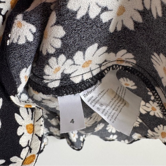 Reformation | White Daisy Concord Floral Mini Dress ~ US 4 - Picture 8 of 9